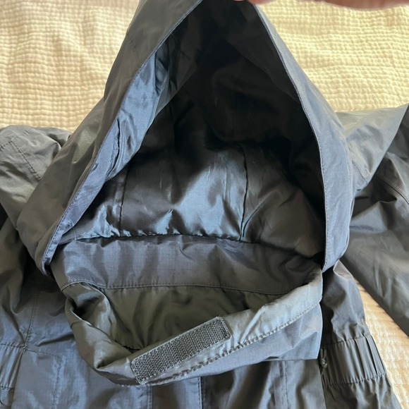 The North Face Womens Waterproof Rain Jacket Black Sz XS Dry Vent Hooded Outdoor - Picture 13 of 16